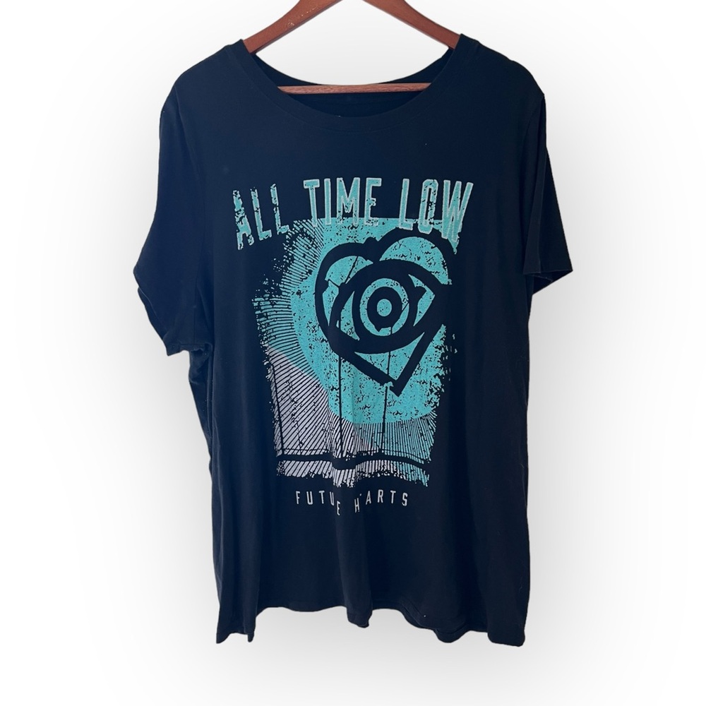 Torrid, All Time Low Graphic Tee (Size 4)